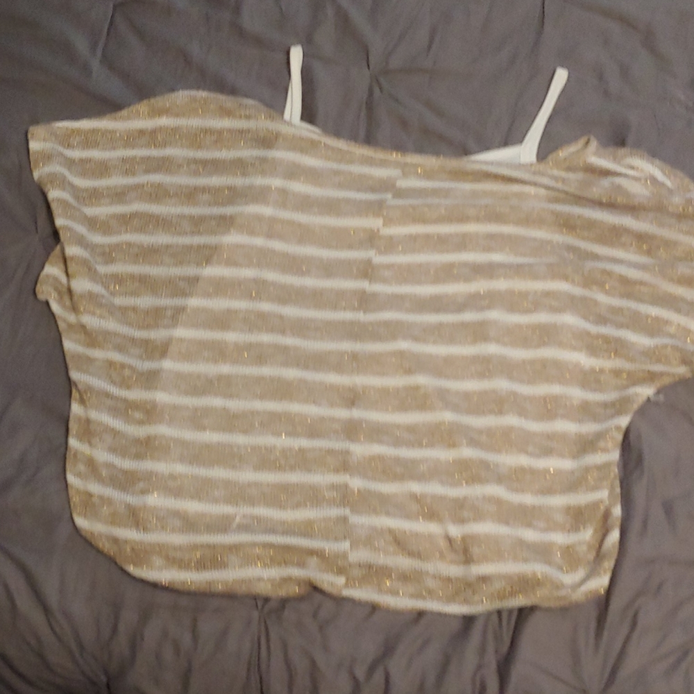 Shirt - Picture 2 of 3